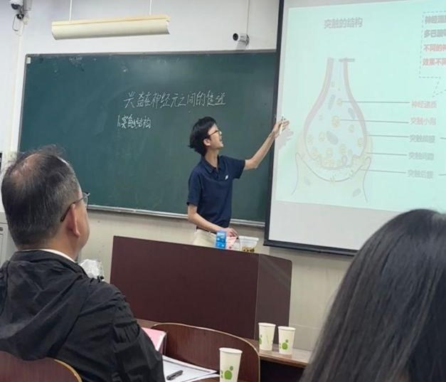 ccf131d363074cef9dc3e792d5cf29cc.jpg ccf131d363074cef9dc3e792d5cf29cc.jpg