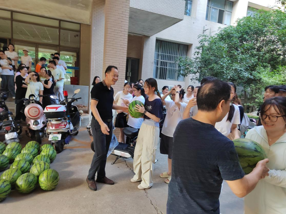 13d62cfb8b6943628137734e9ec543b1.png 13d62cfb8b6943628137734e9ec543b1.png