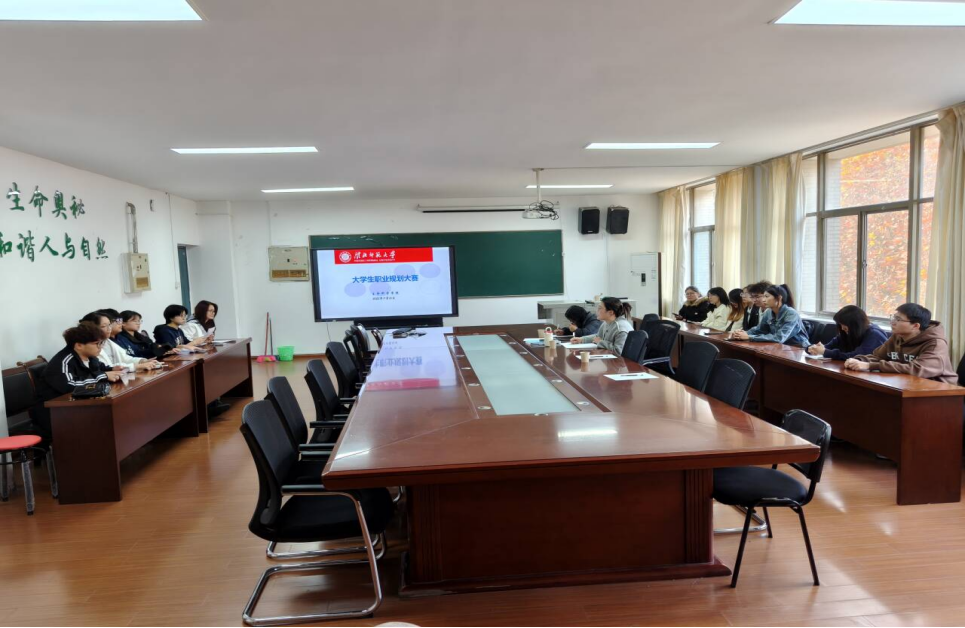 9ec1918e8daa43cd946046cb112b695f.png
